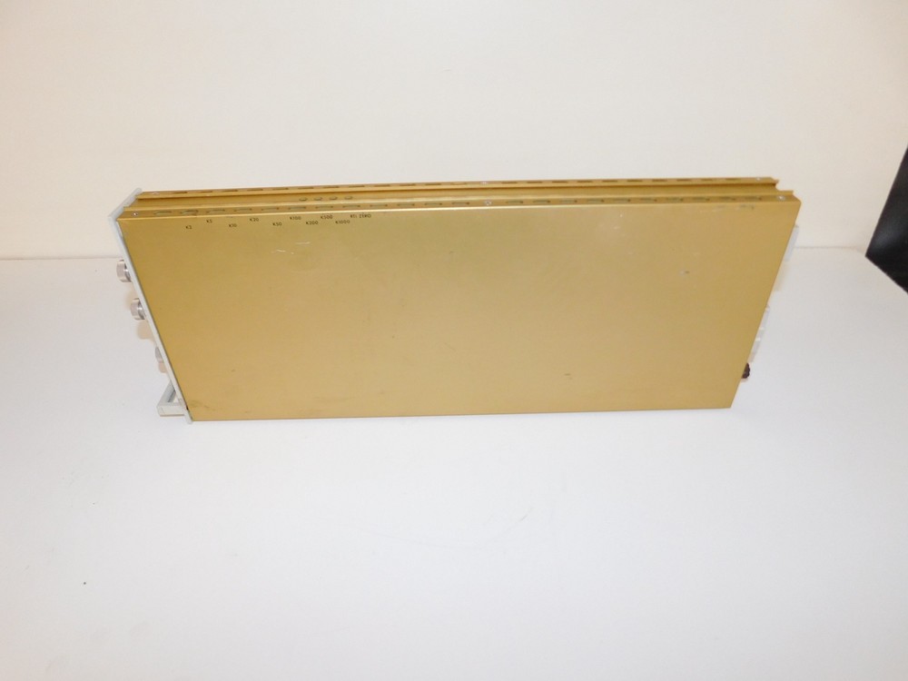 ^^ PRESTON 8300 XWB AMPLIFIER MODEL A (MLQ153)