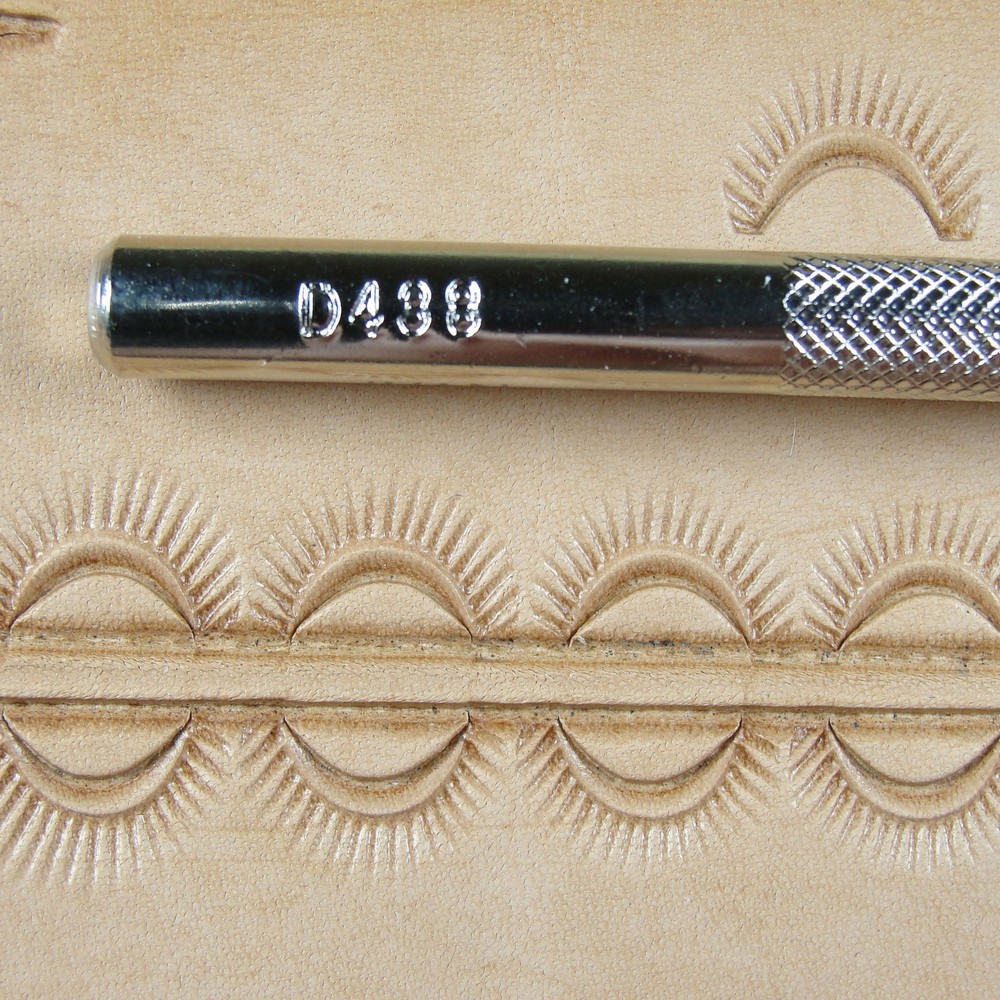Leather Stamping Tool - #D438 Crescent Border Stamp