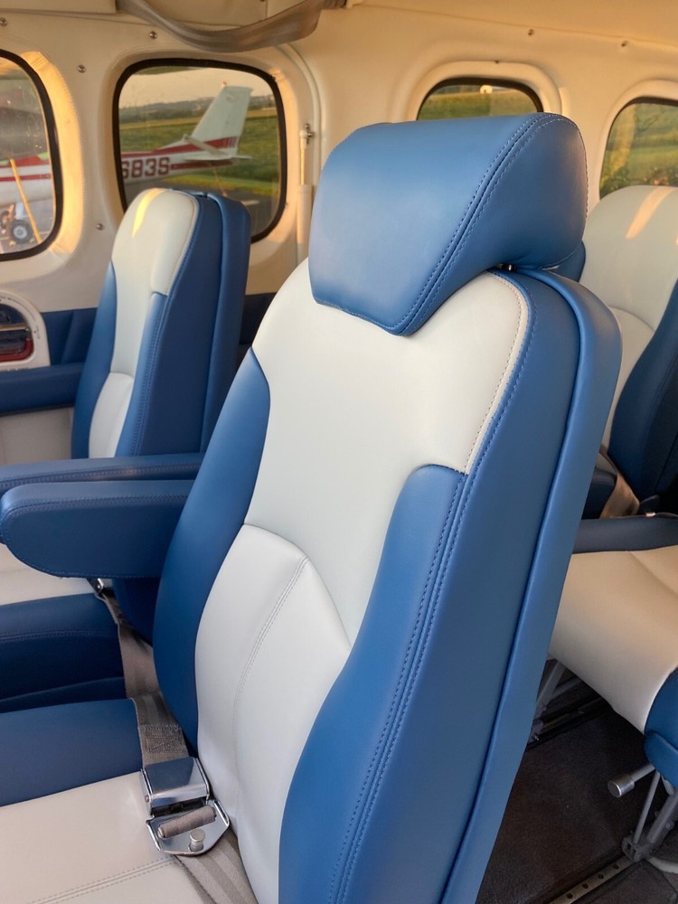 Mooney complete leather interior