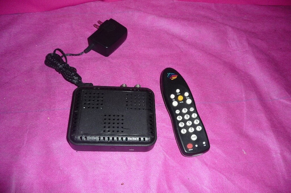 Technicolor Digital Transport Adapter DCI104ICS Remote/ Power Supply UNtested