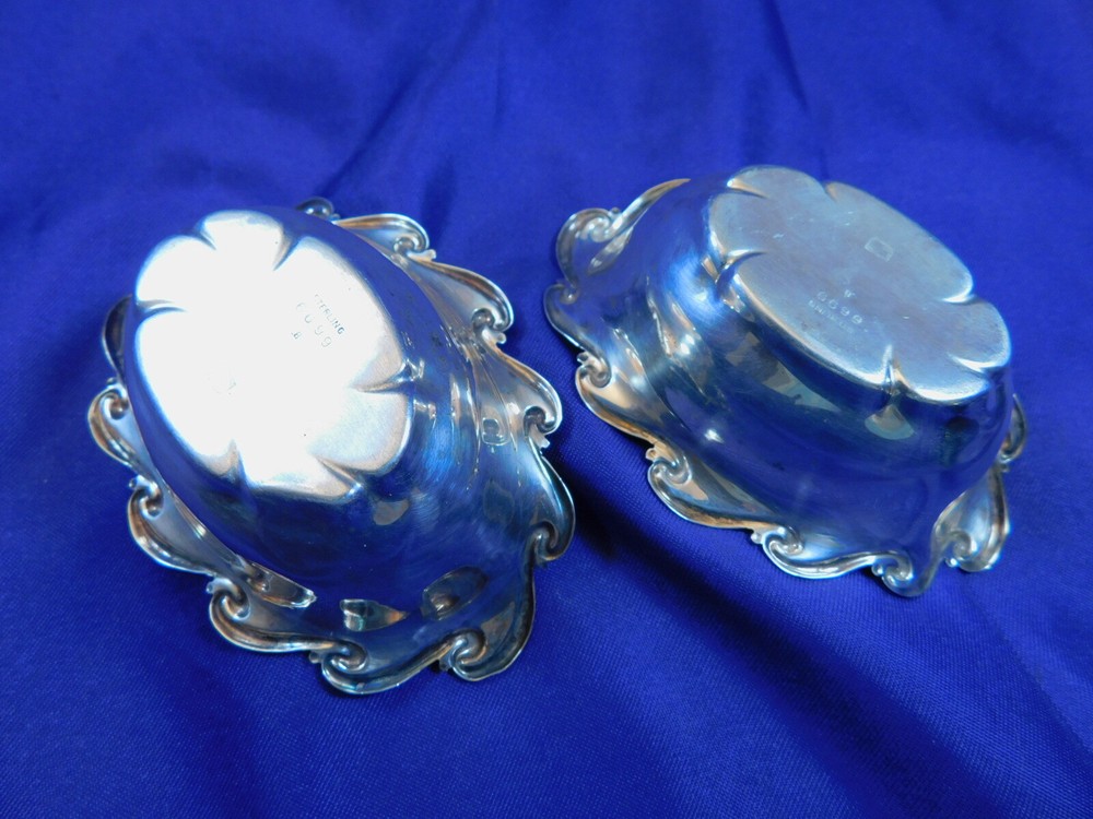 WHITING #6699 STERLING SILVER NUT DISH - VERY GOOD CONDITION J