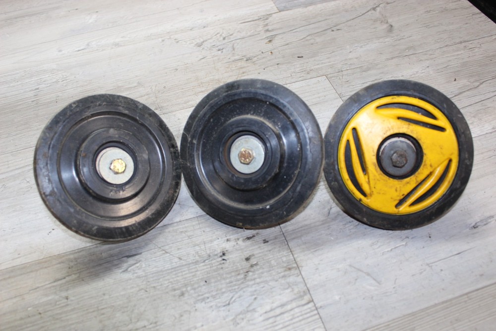 2001 Ski-doo Summit 800 Track Wheel Idler Guide