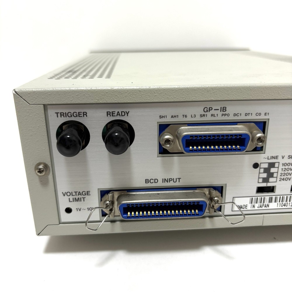 ADVANTEST R6142 Programmable DC Voltage Current Generator USED