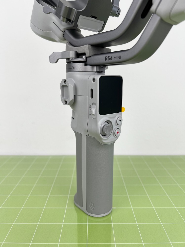DJI RS 4 Mini 3-Axis Gimbal Stabilizer - Unactivated