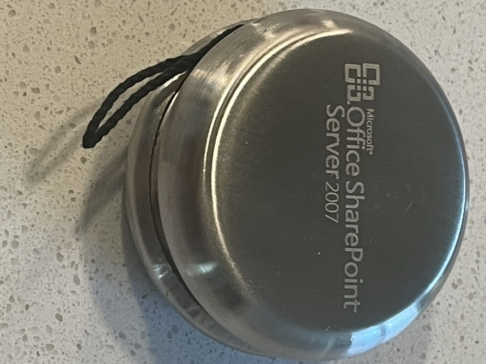 Microsoft Office Share Point Server 2007 Logo Promotional Metal Yo-Yo