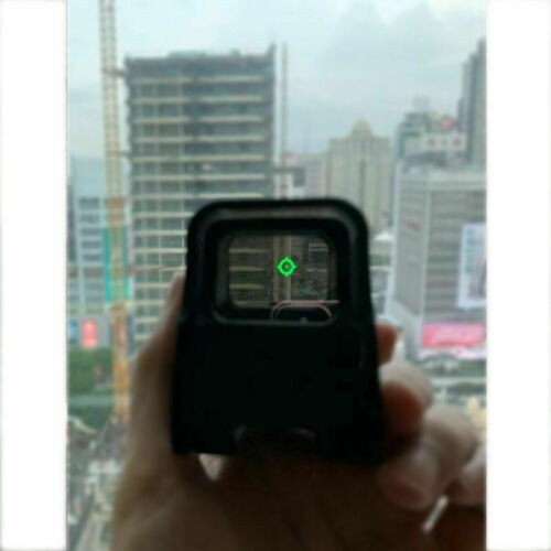Tactical  Holographic Reflex Sight Red Green Dot Light Adjustable AA Battery