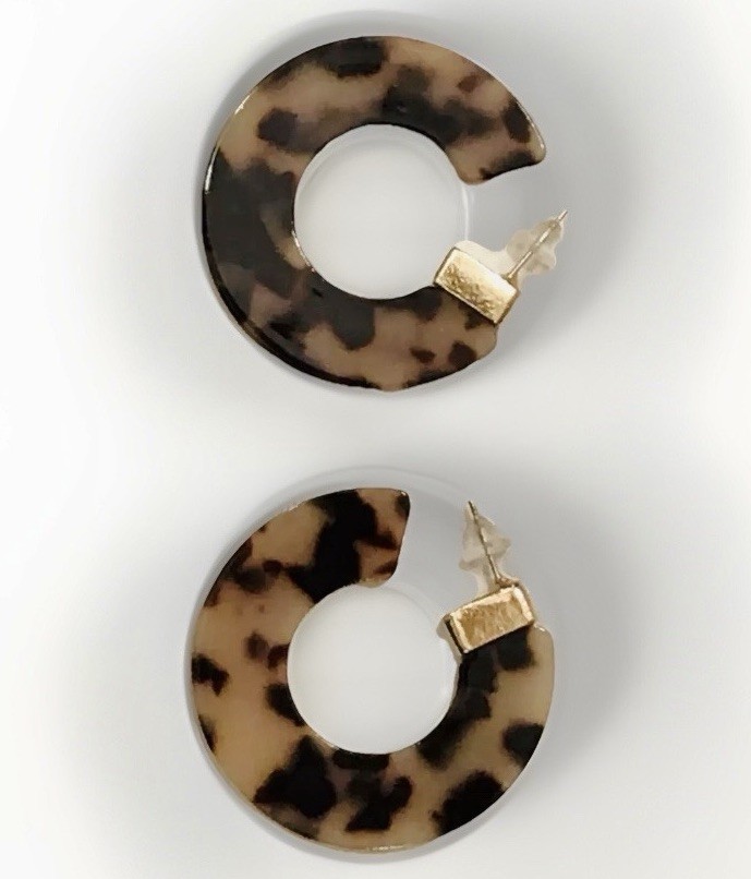 Dark Brown Tortoise Hoop Earrings NWOT