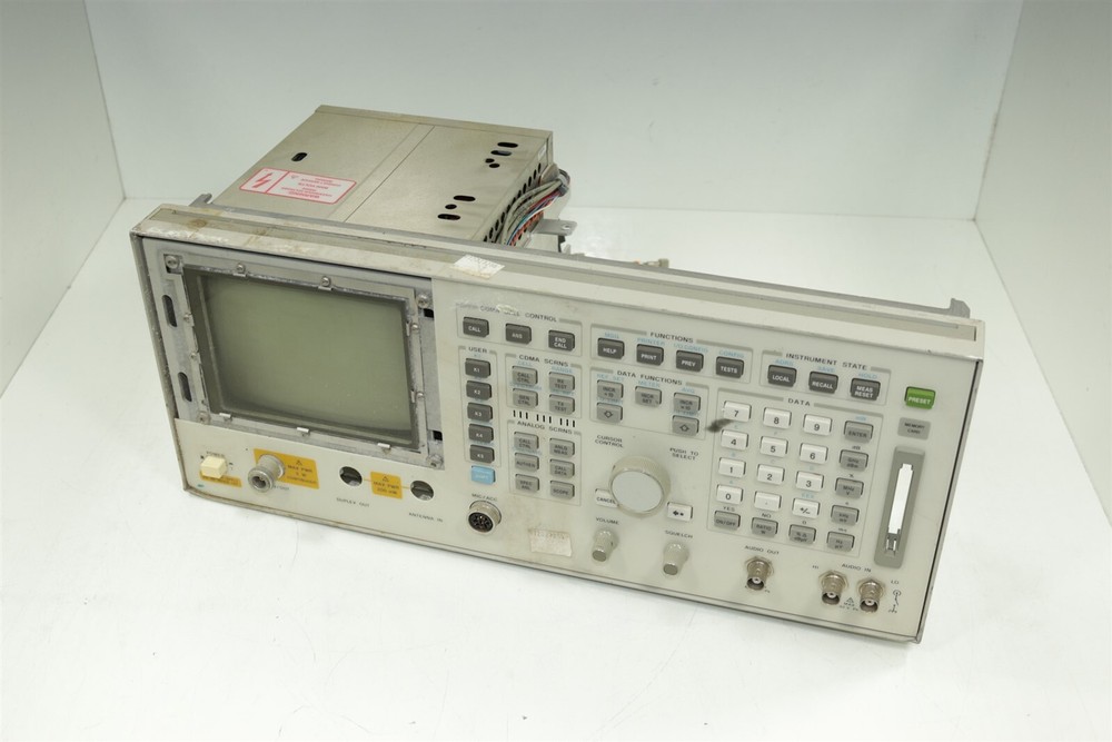 Hp Agilent 8924E 30-1000MHz CDMA MS Service Test Set Front Panel CRT Display