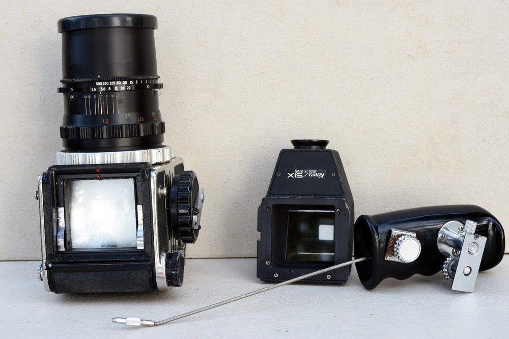 KOWA 6MM MEDIUM FORMAT, 55MM LENS, TESTED AND WORKING
