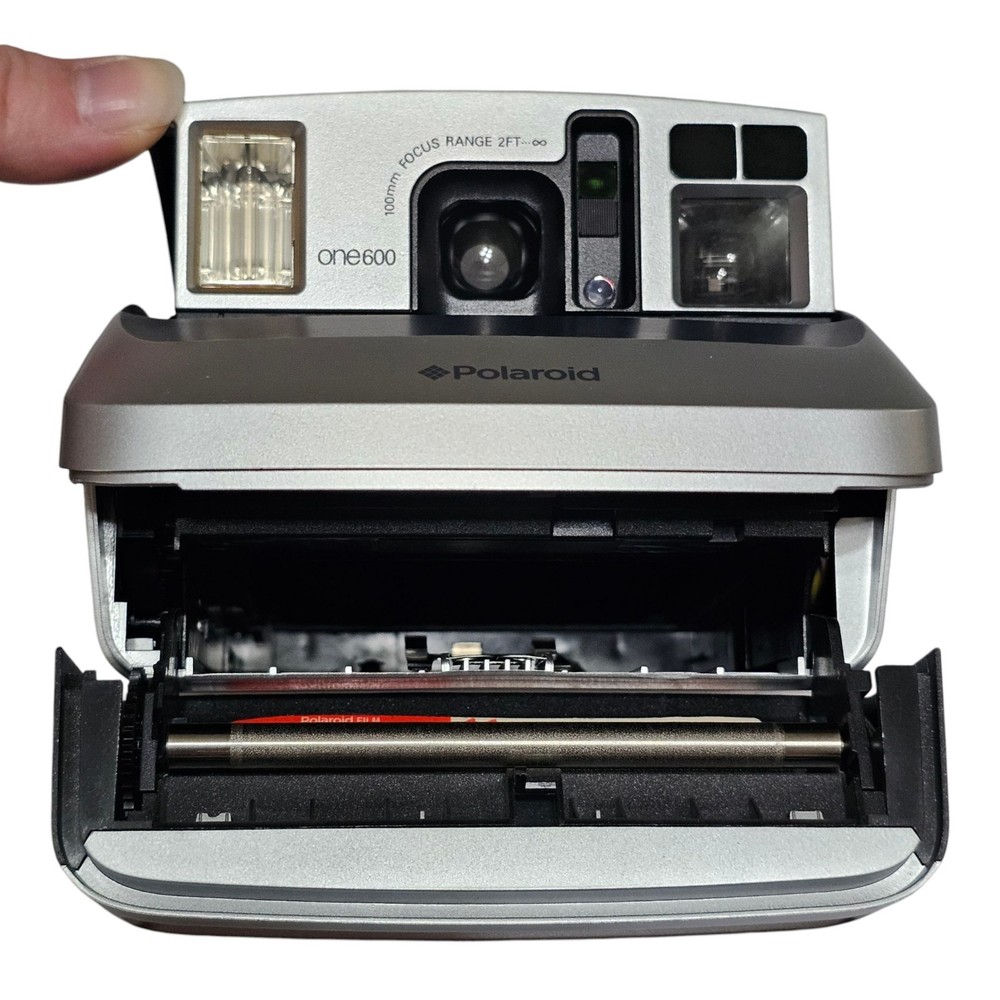 Polaroid One 600 Silver Instant Film Flash Camera Pop Up - UNTESTED