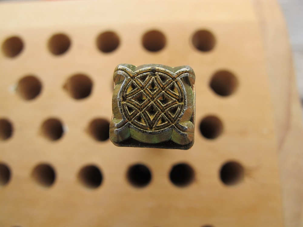 Vintage Basic Tool USA Full Handle Border Stamp Leather Tool Number 27