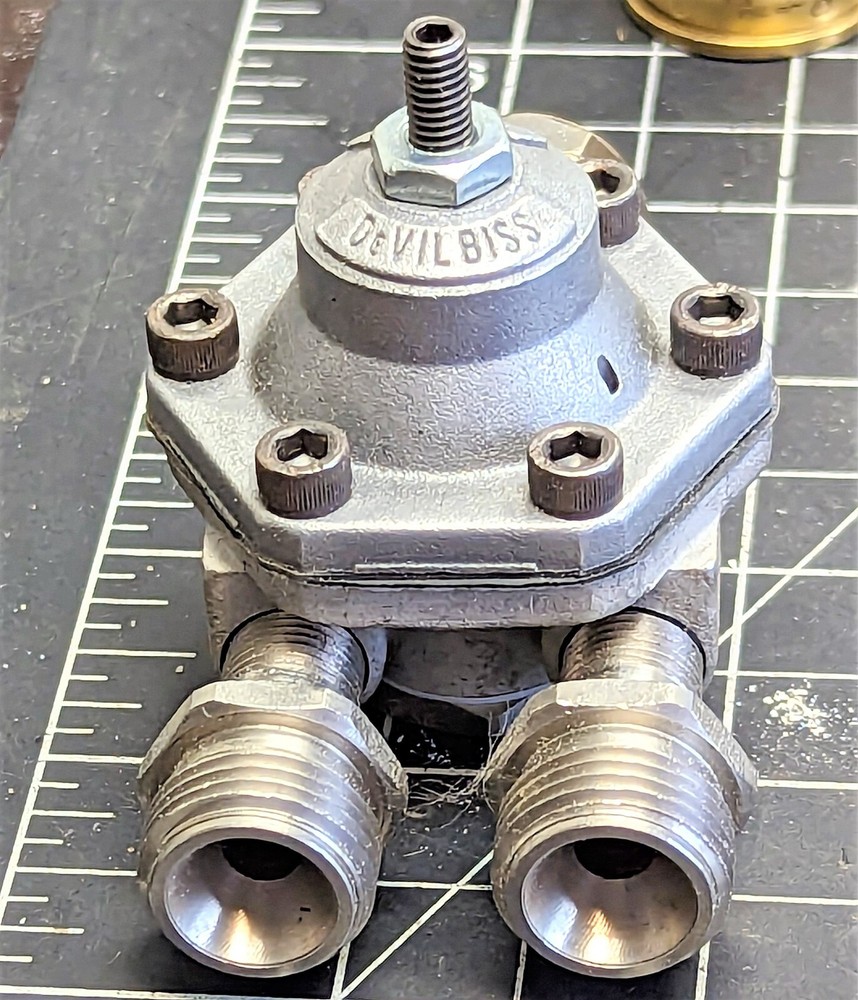 HGS GUN REGULATOR Devilbiss SS Air Pilot Fluid Regulator [OF19]