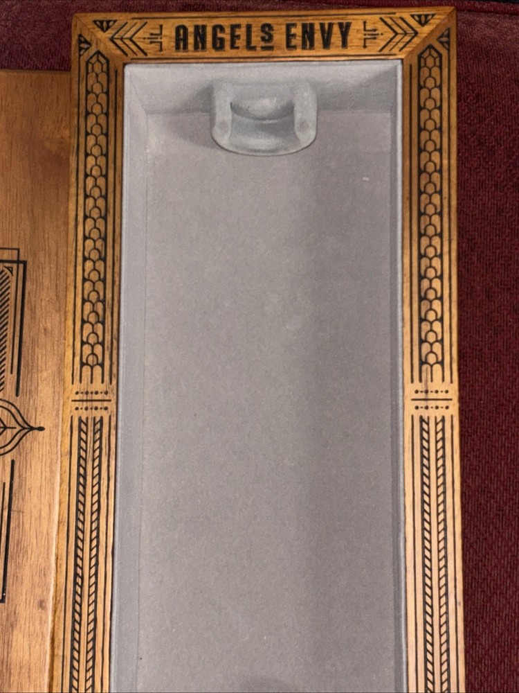 Angel’s Envy Bourbon Cask Strength 2019 Whiskey Solid Wooden Box
