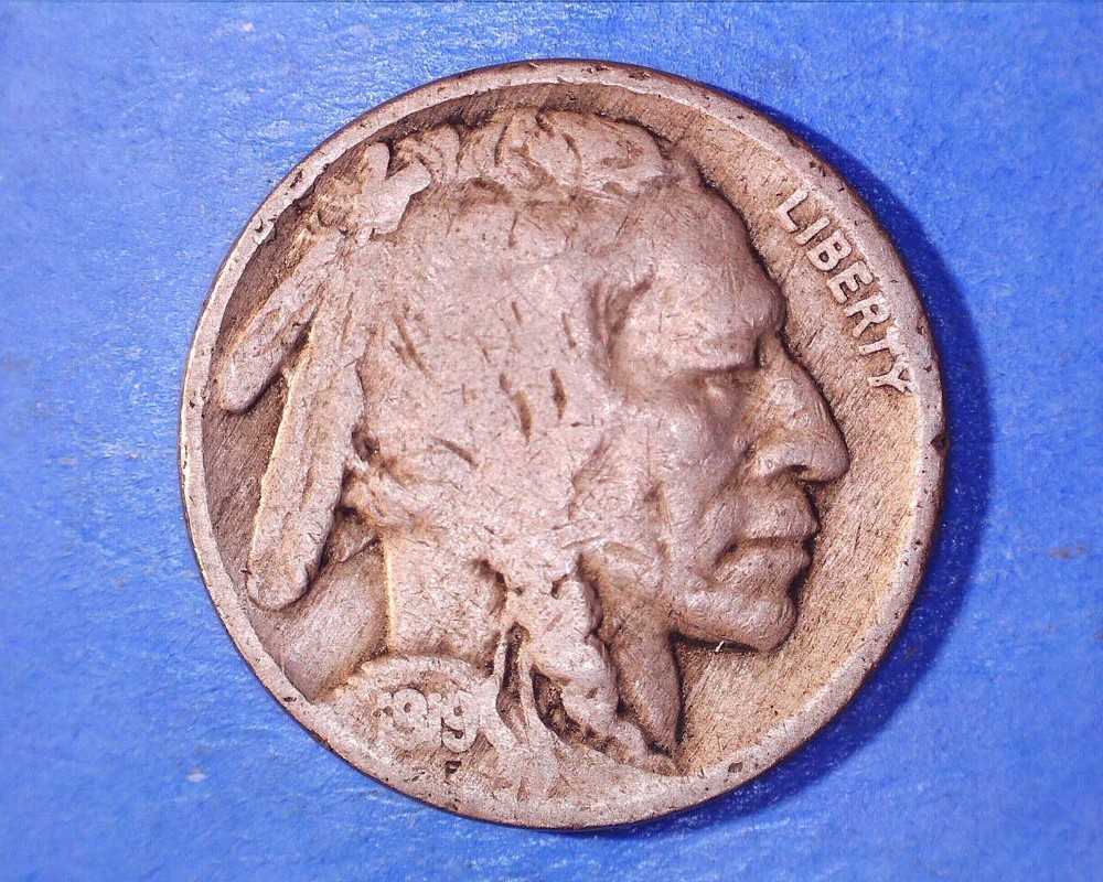 1919 BUFFALO NICKEL ~ 922-3