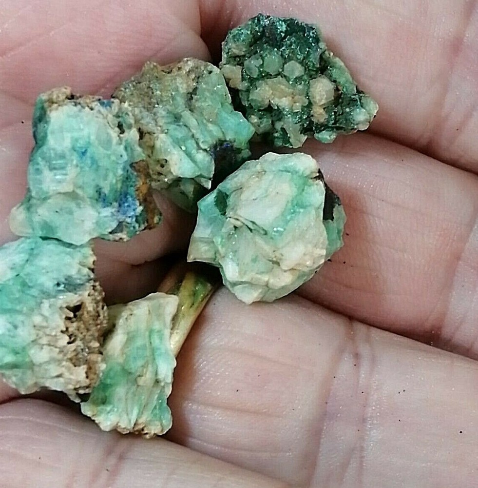 raw malachite