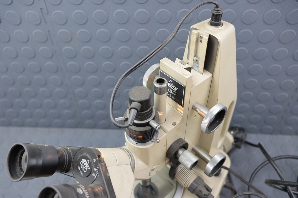 UNION MEASURING MICROSCOPE 15920 TOKYO LOC5253