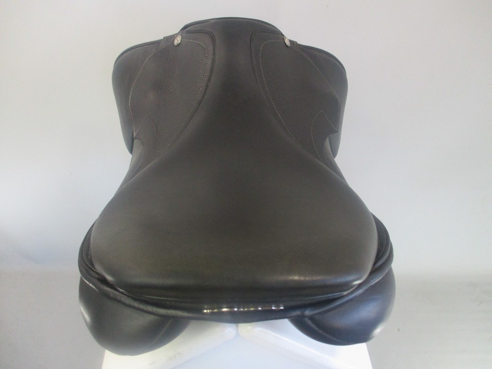 Pessoa Gen X Jump Saddle 16"