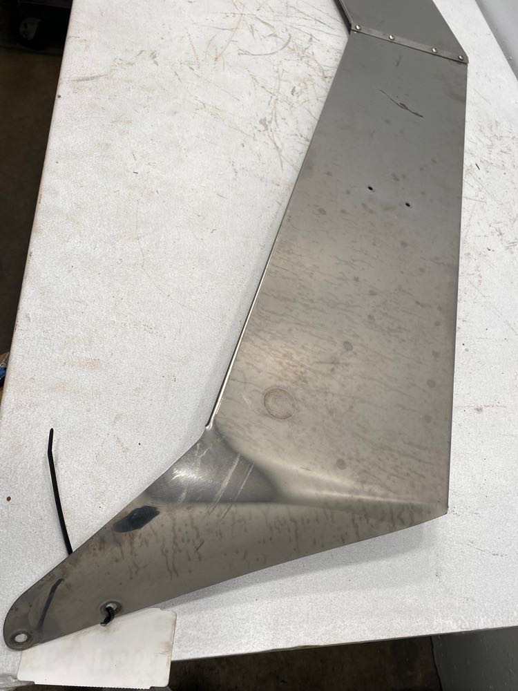2013 Peterbilt 386 Visor (654-10563)