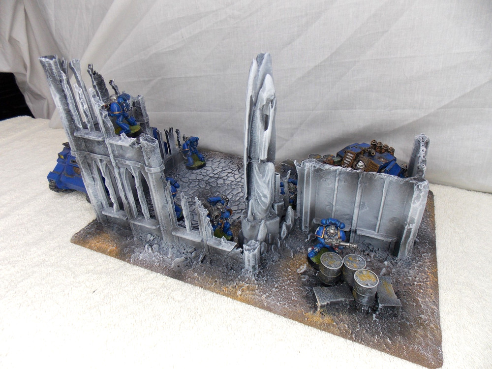 WARGAMING TERRAIN PAINTED BUILDING