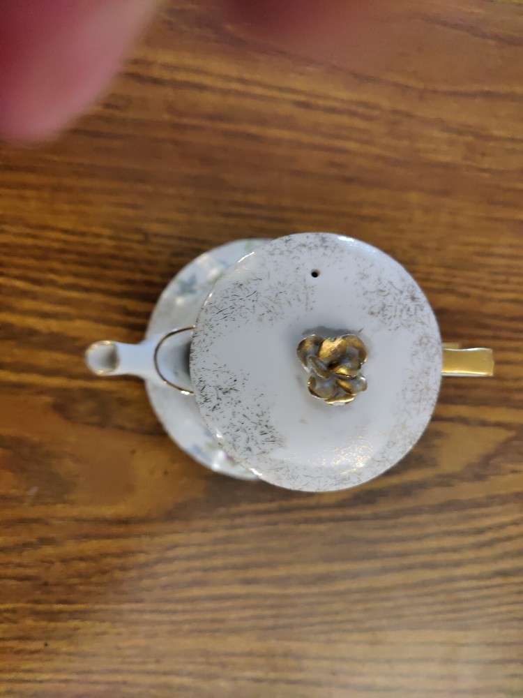 NORCREST BRESDEN ROSE MOTIF STACKABLE 4-PIECE INDIVIDUAL TEA SET.