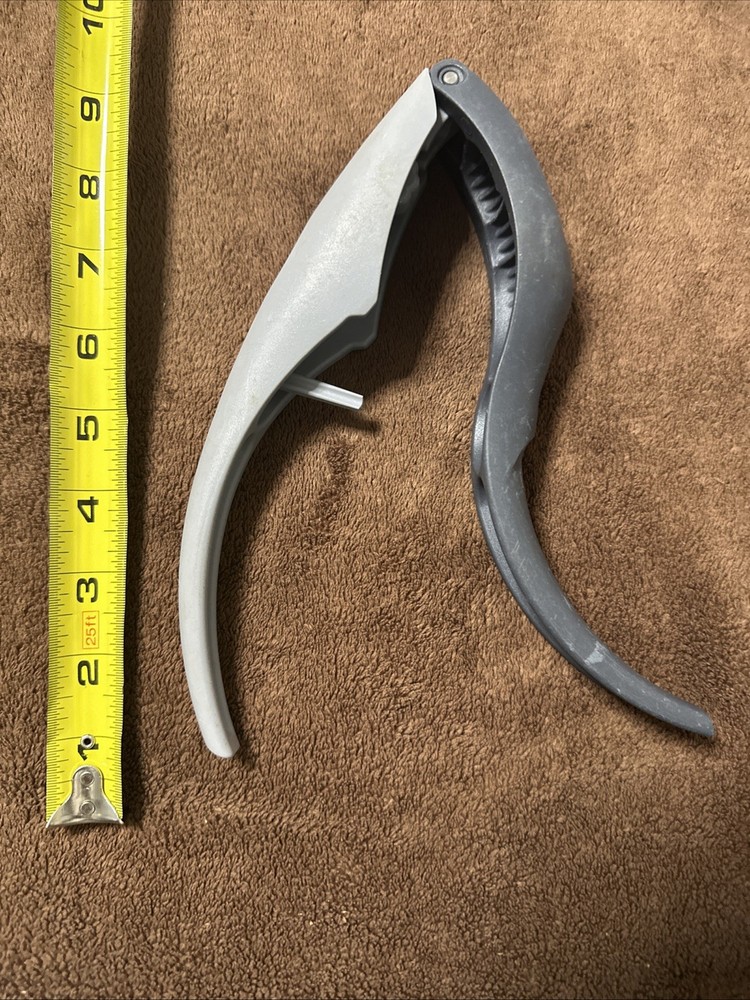 Tupperware Nut Cracker & Pitter