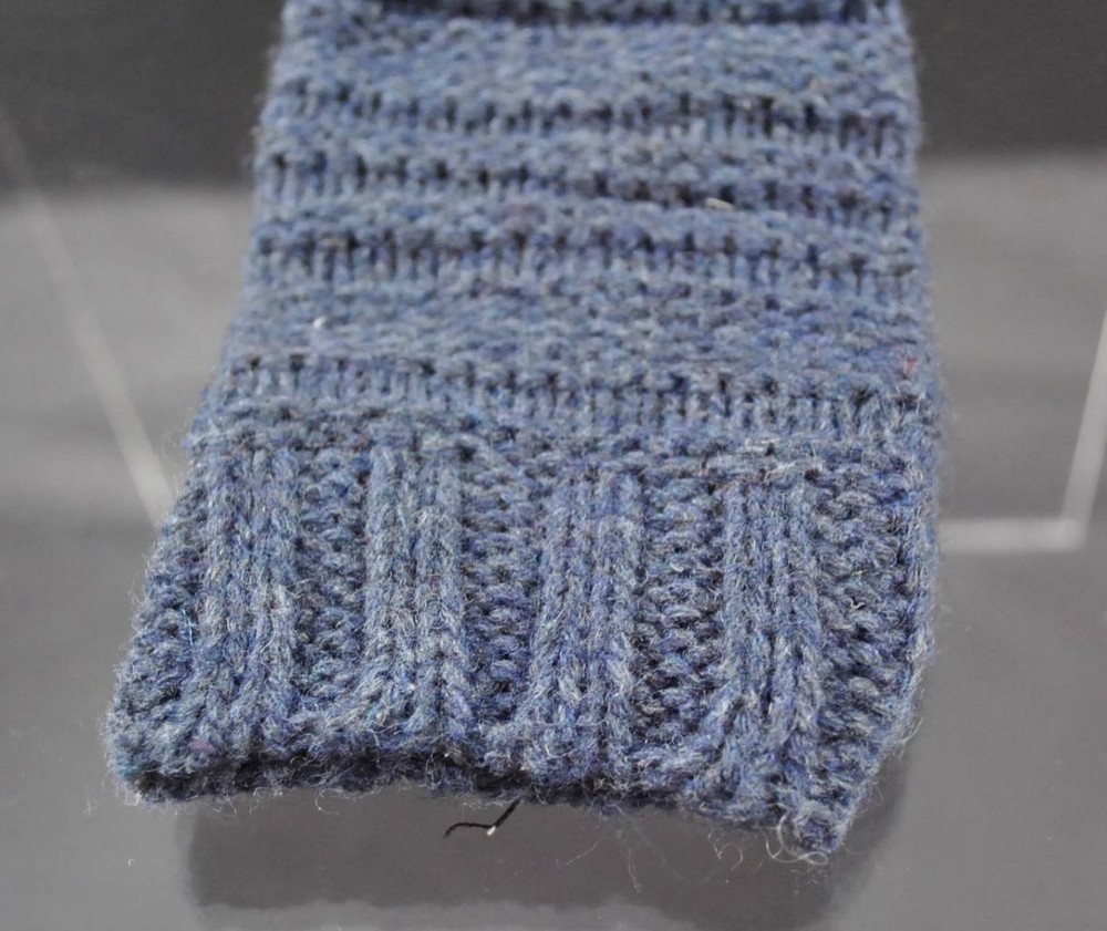 New Dusty Blue Knit Texting Fingerless Gloves Button Trim B8