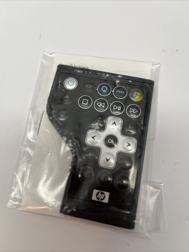 HP COMPUTER REMOTE CONTROL FOR PAVILION LAPTOPS - MODEL 396975-002 - NEW