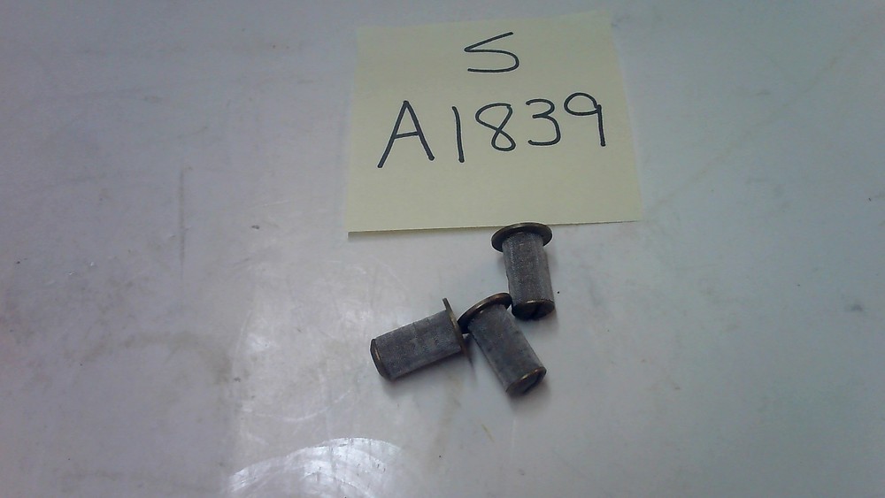 SPRAYER TIP FILTER ( LOT OF 18)