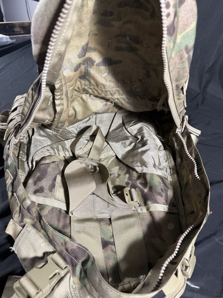 USGI OCP MOLLE II MEDIUM COMPLETE RUCKSACK RUCK BACKPACK ASSEMBLY MULTICAM