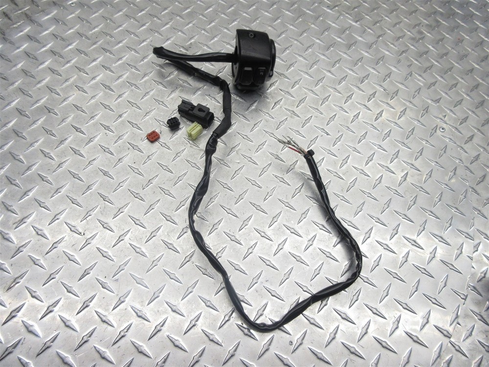 2010 Harley Road King FLHR Right Switch Handlebar Control On Off Start Kill