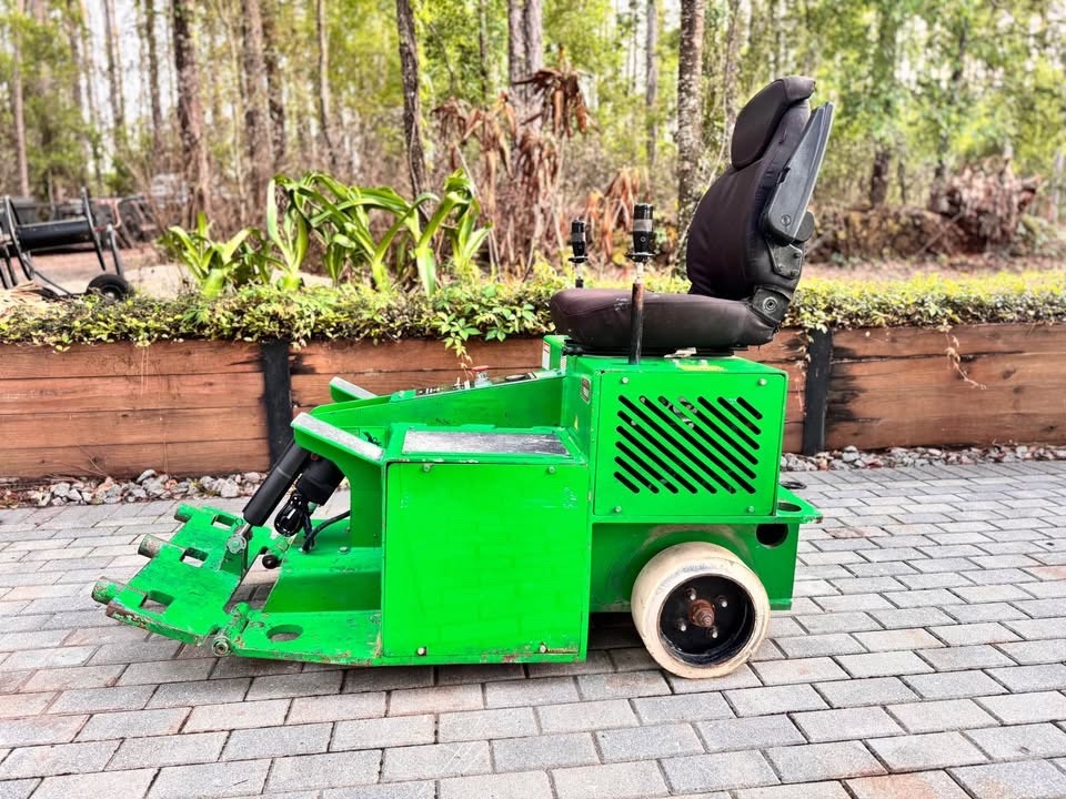 2018 Blast Pro BRB1500 Electric Floor Scraper