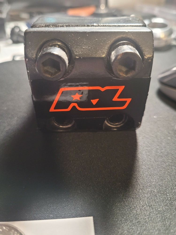 Redline stem decal
