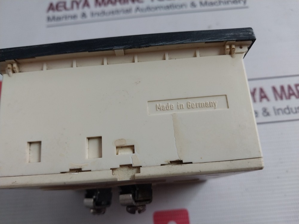 SIEMENS 0-400/500V Voltmeter