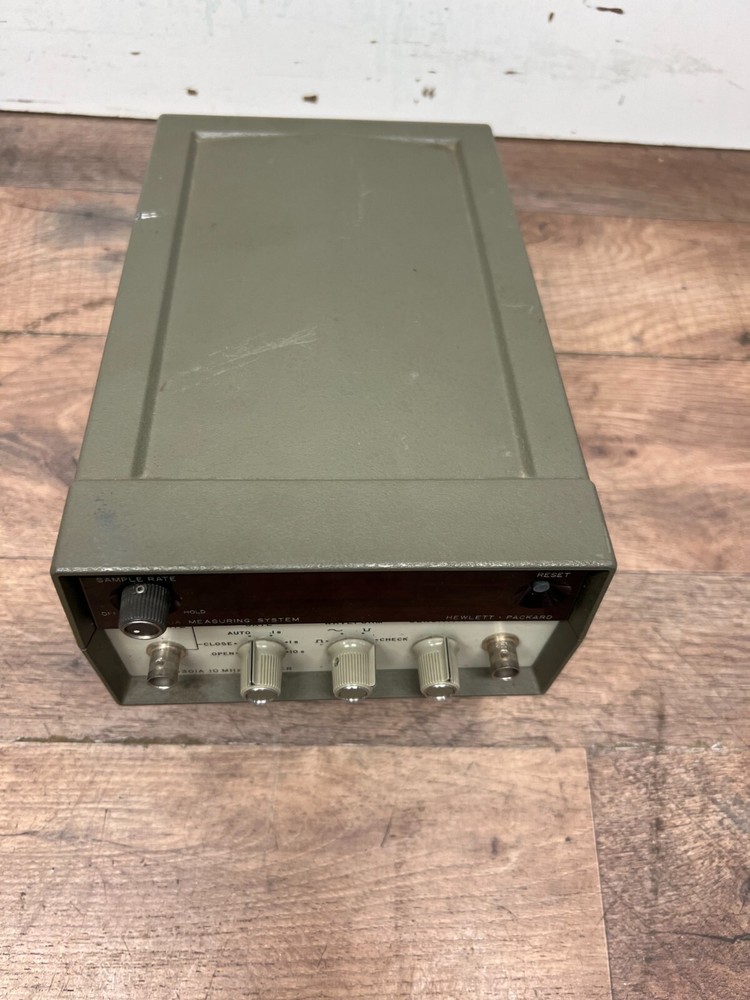 HEWLETT PACKARD HP 5300A MEASURING SYSTEM 5301A 10MHz Counter