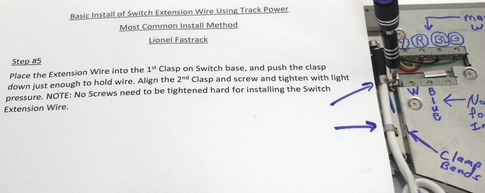 Lionel Fastrack Switch Remote Wire Extender, (5 Feet), Wire + Quick Connectors