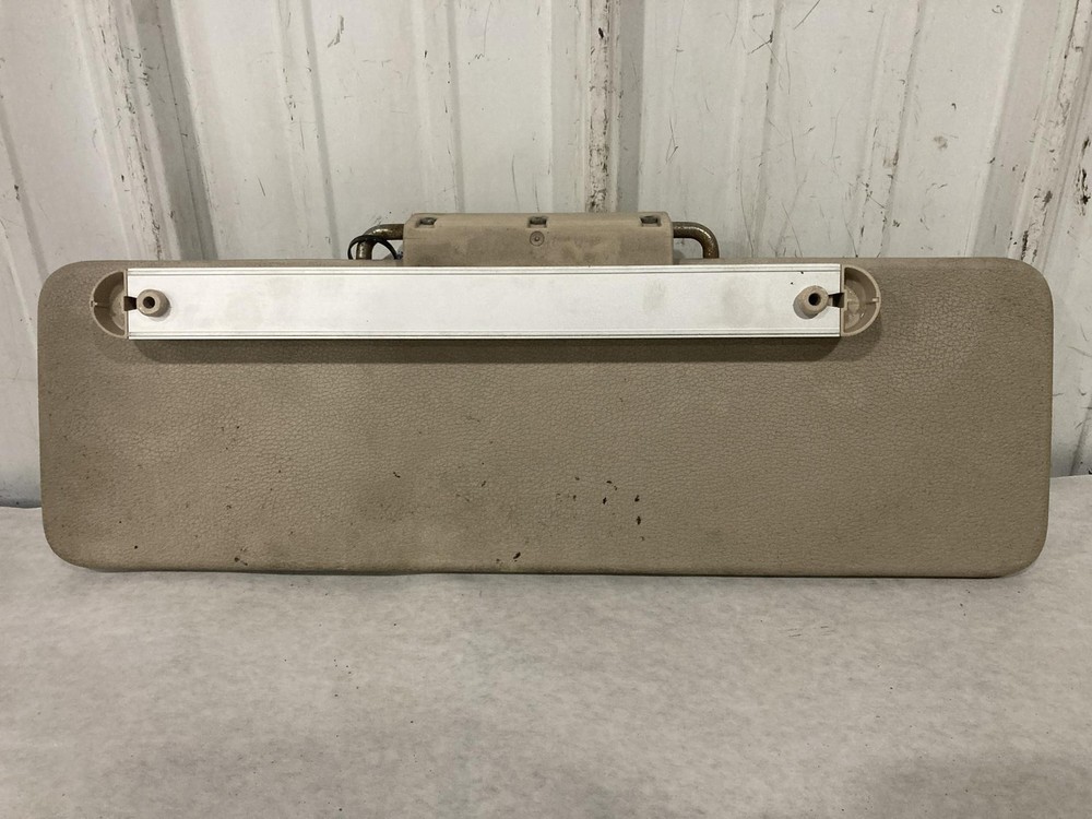 Volvo VNL Left/Driver Interior Sun Visor - Used