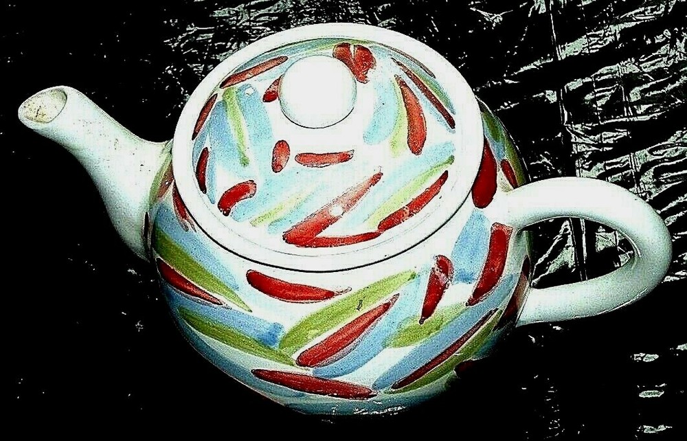 Deruta Ceramic Multi Color Teapot 32oz