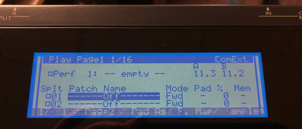 ROLAND DJ-70 SAMPLING WORKSTATION