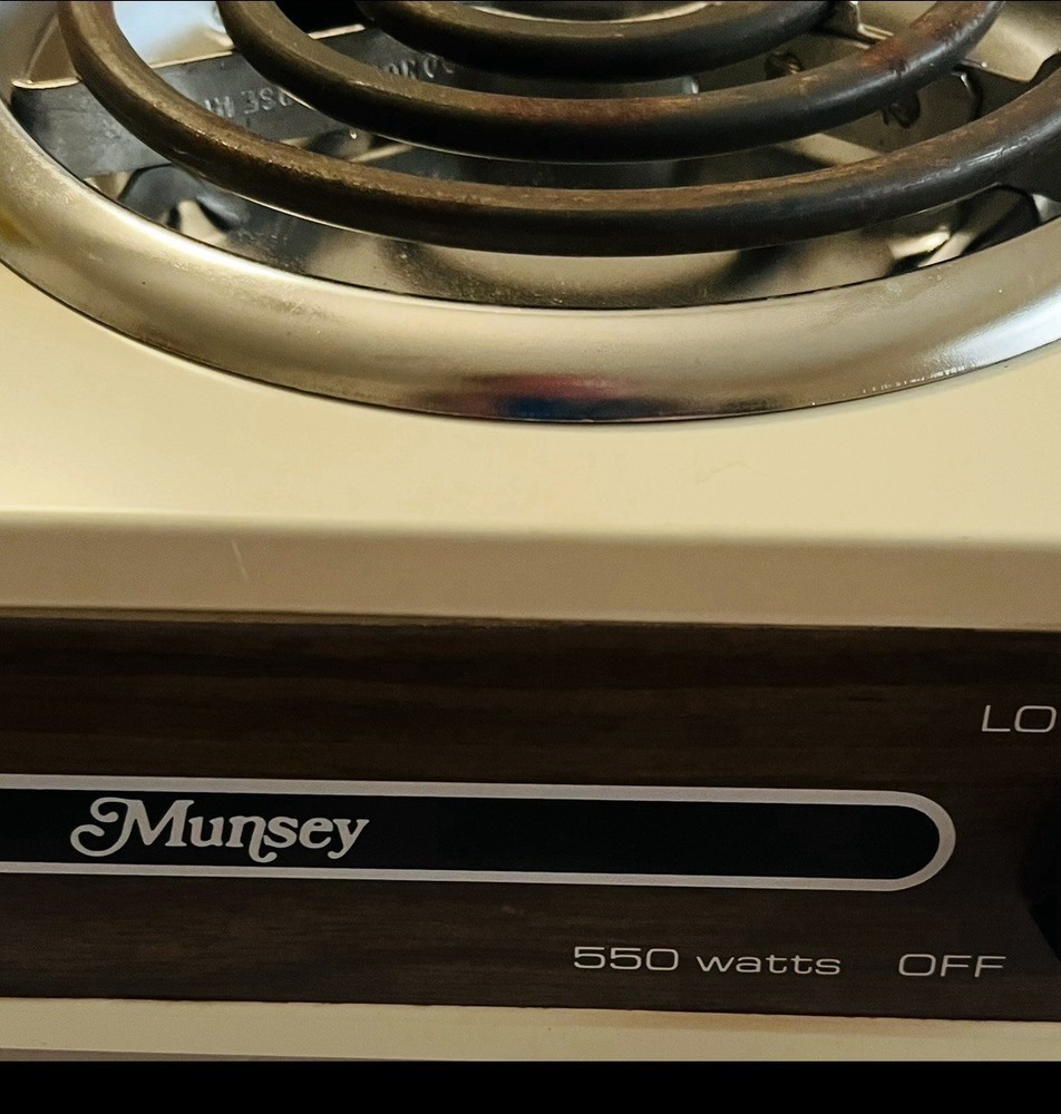 Vintage Munsey Table Top Two Burners Buffet Range - Model 702.