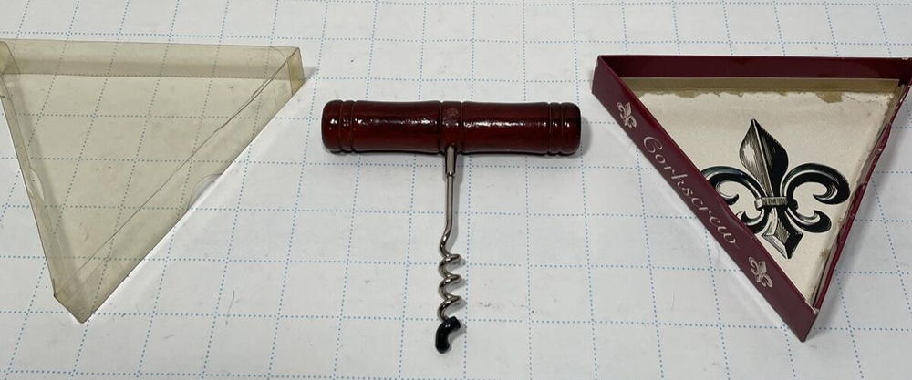Corkscrew wine bottle opener