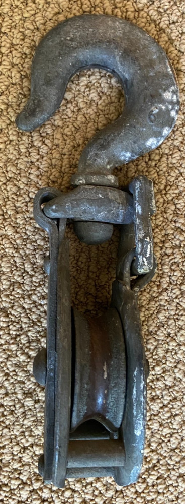 Vintage Metal Hook & Pulley 12"Long