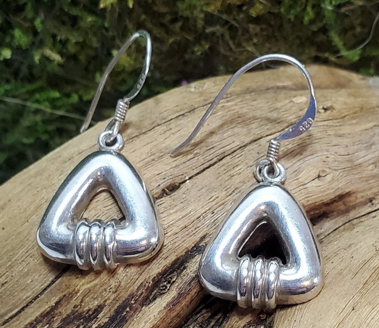 Vtg Mark Wasserman Samara MWS Sterling Silver Triangular Drop Earrings Signed
