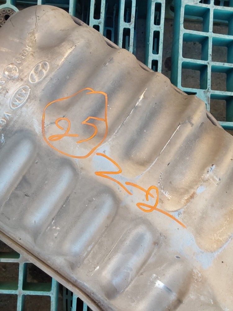 HYUNDAI VGH35F MUFFLER OEM