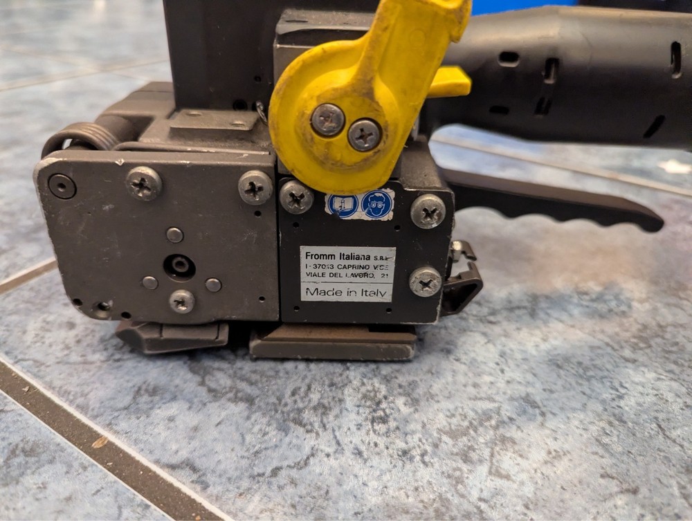 FROMM P320 Plastic Strapping Tool - Tool Only, Needs New Bearings - As Is