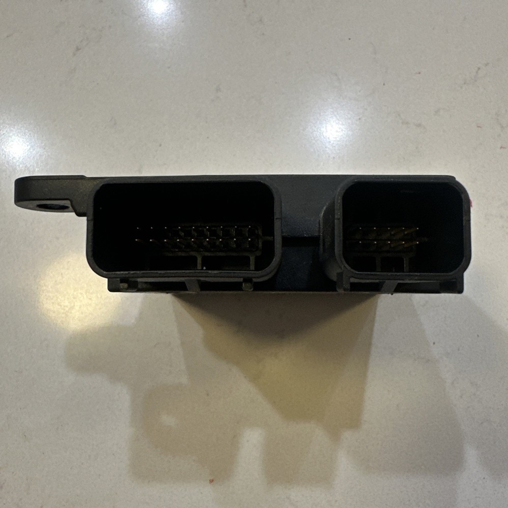 2010-2015 CHEVROLET CAMARO FRONT RIGHT SEAT OCCUPANT SENSOR MODULE OEM 22837976