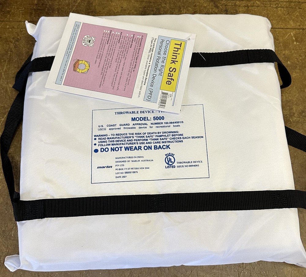 Flowt 40104 Type IV Throwable Floatation Foam Cushion USCG Approved | White
