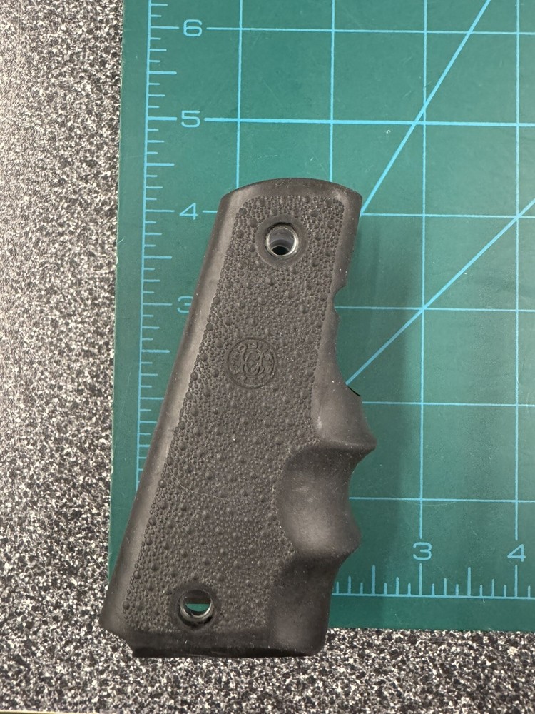 HOGUE .45 wraparound Grips. RARE!