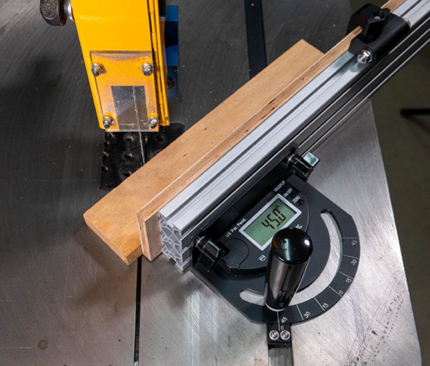 EZ Digital Miter Gauge