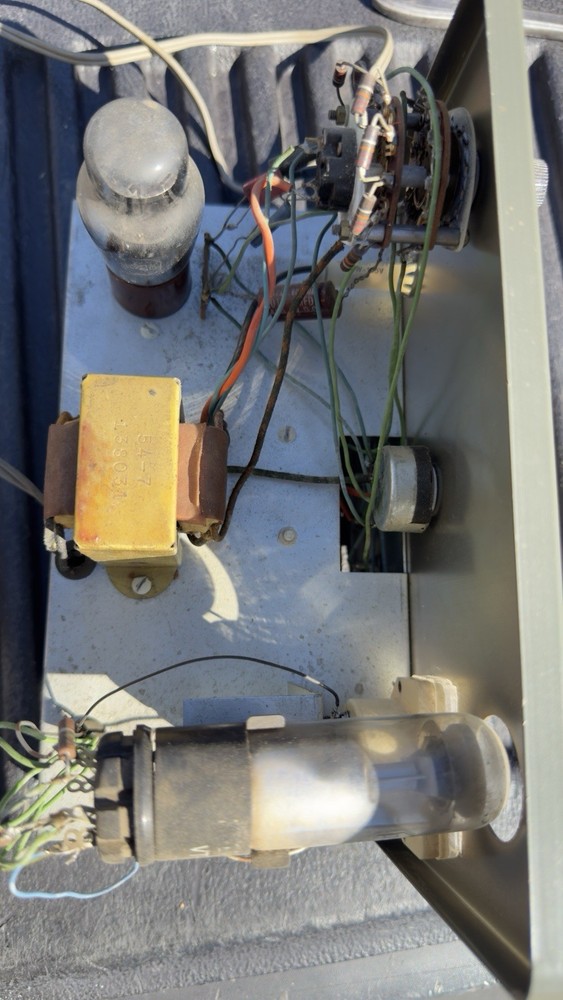 Vintage Heathkit Condenser Checker POWERS ON NOT TESTED