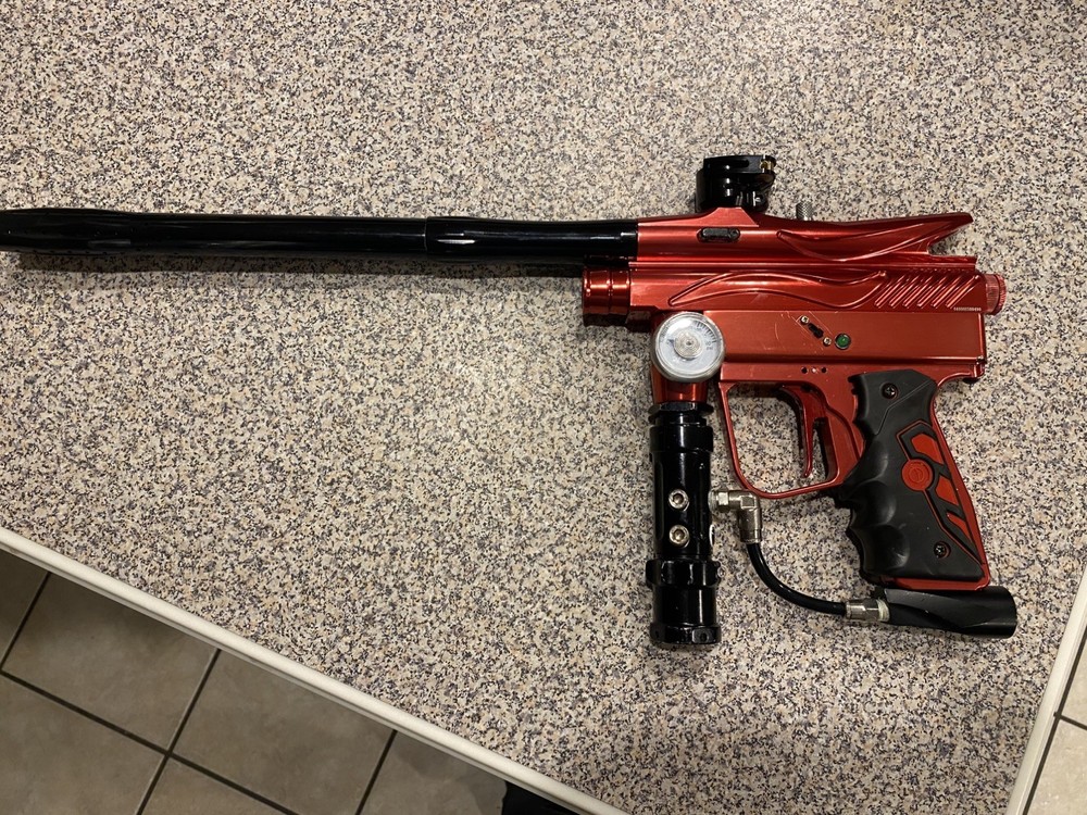 B2k ICD Bushmaster Gloss Red Working Condition